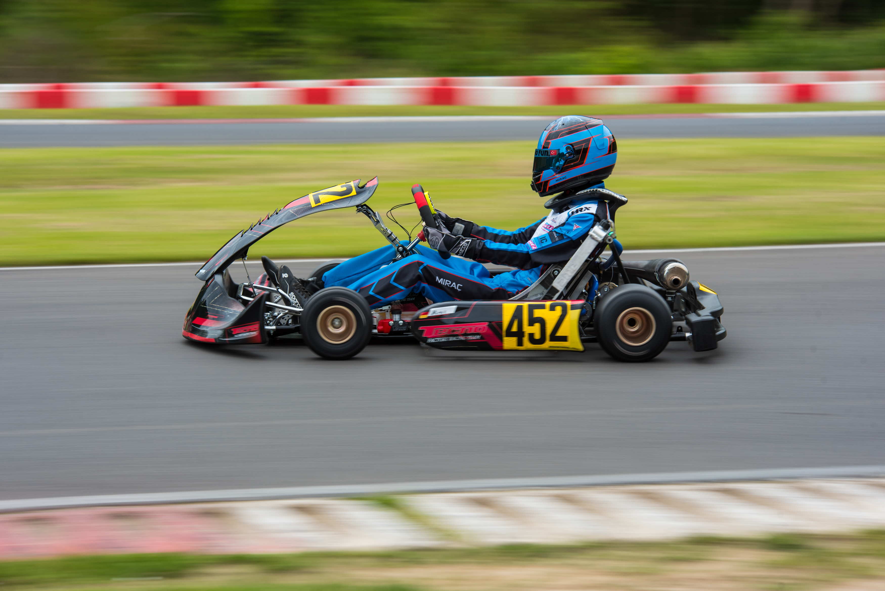 Full speed straight